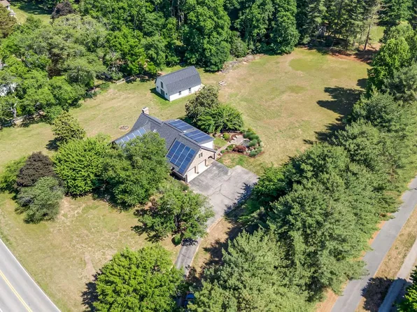 1800 Holland Cliffs Rd, Huntingtown, MD 20639