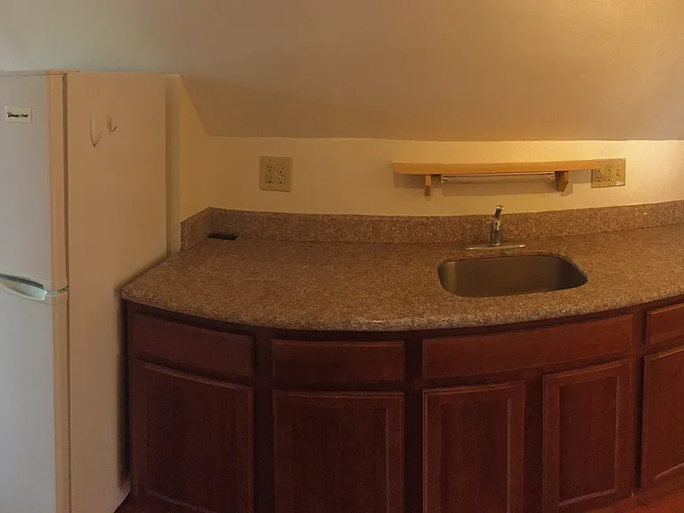 3161 Kensington Rd #3 — Photo 10