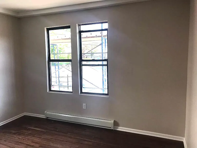1324 Clinton Ave #8 — Photo 3
