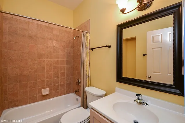 1437 W Fillmore St #B — Photo 9