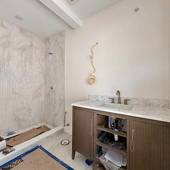 139 Sycamore St #2 — Photo 6