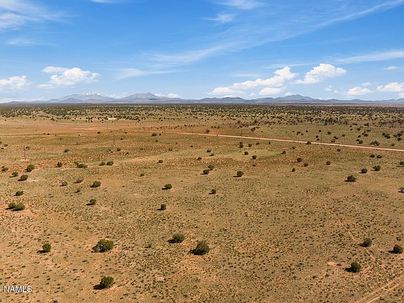 2nd image of 1391 S Rim Ranch Rd