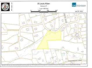 8 Louis Allan Dr, Danbury, CT 06811