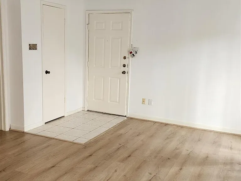 2750 Holly Hall St #101 — Photo 2