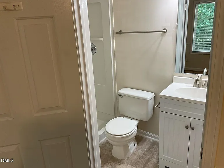 101 Luxon Pl — Photo 20
