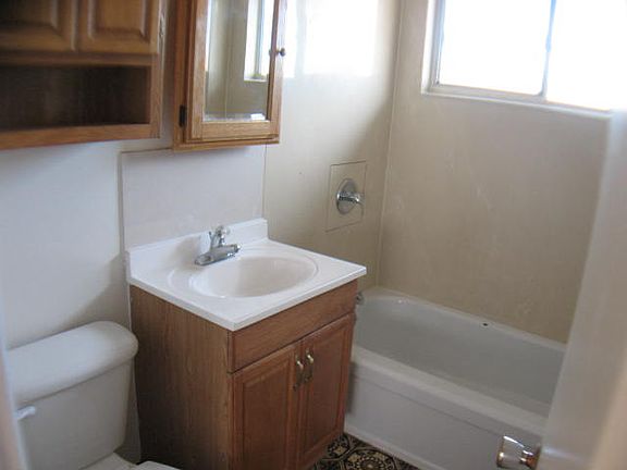 Rental 3607 Hollybrook Ln_19701_3_06132014