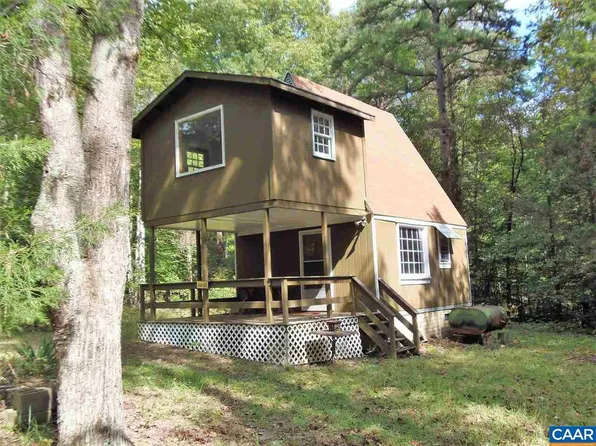 1525 Red Hill Rd, Gordonsville, VA 22942