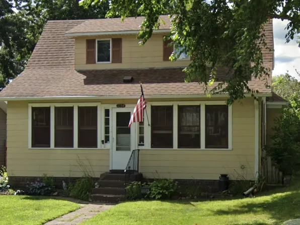 1054 Van Buren Ave, Saint Paul, MN 55104