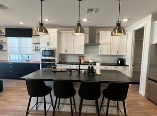 1550 E Blue Spruce Ln, Gilbert, AZ 85298