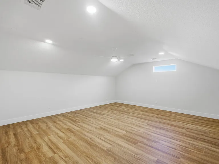 3011 River Way — Photo 41