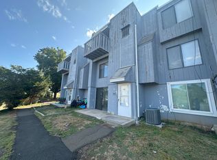 16 Cedar Ct #16C, New Haven, CT 06513