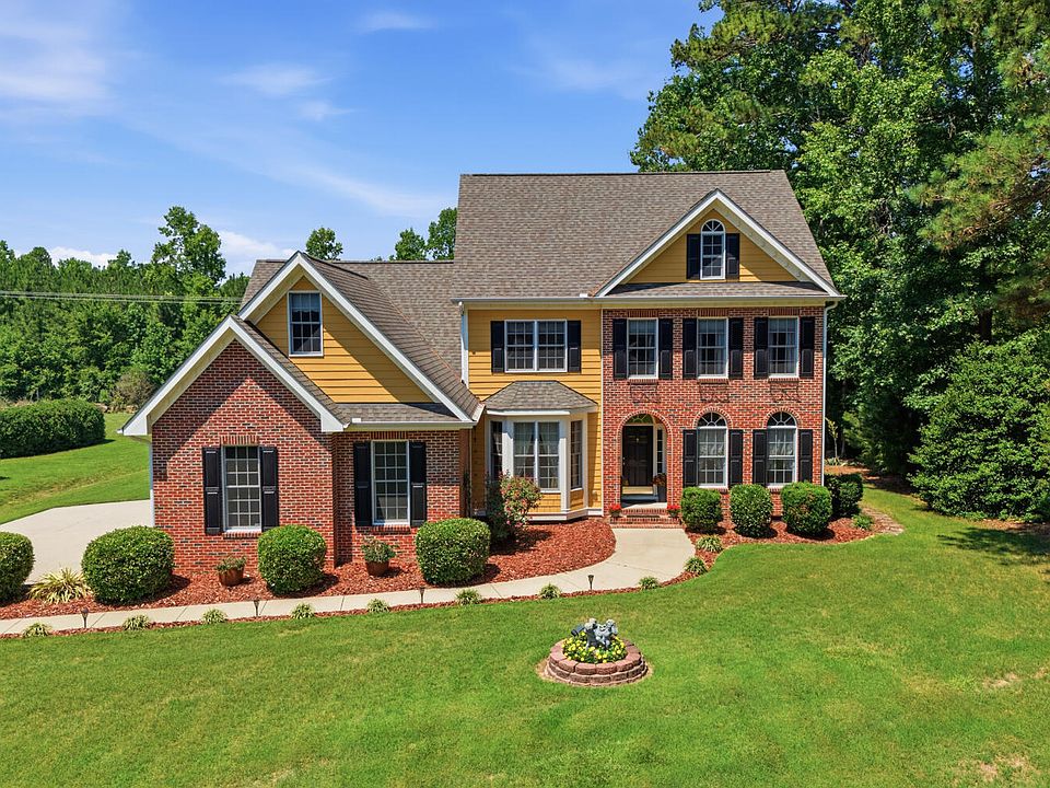 1st image of 49 Donald Dr