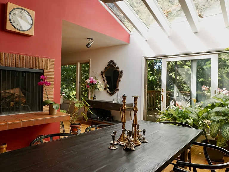 5241 SW Humphrey Blvd — Photo 4
