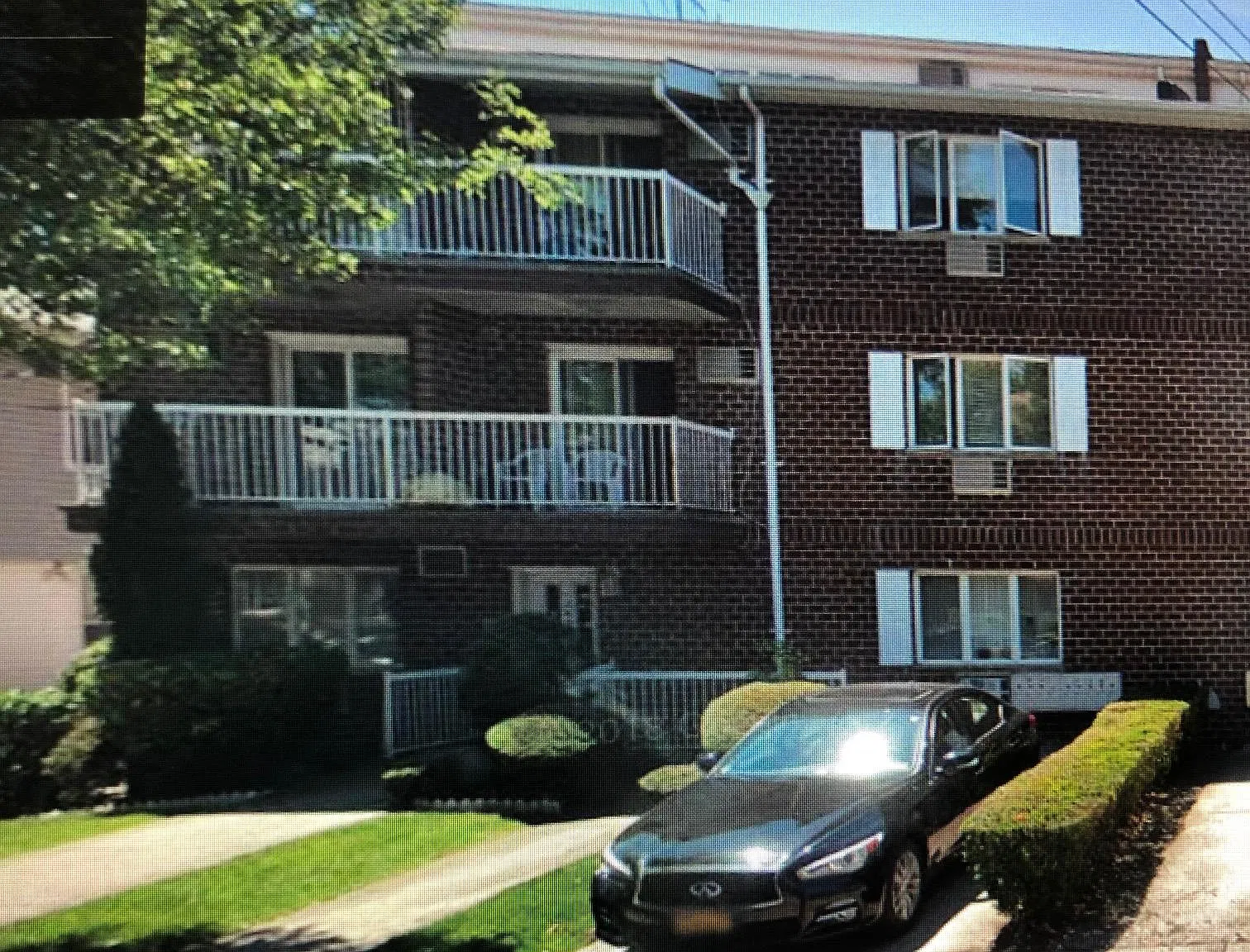 2 bed, 1050 sqft, $2,750 — Photo 1