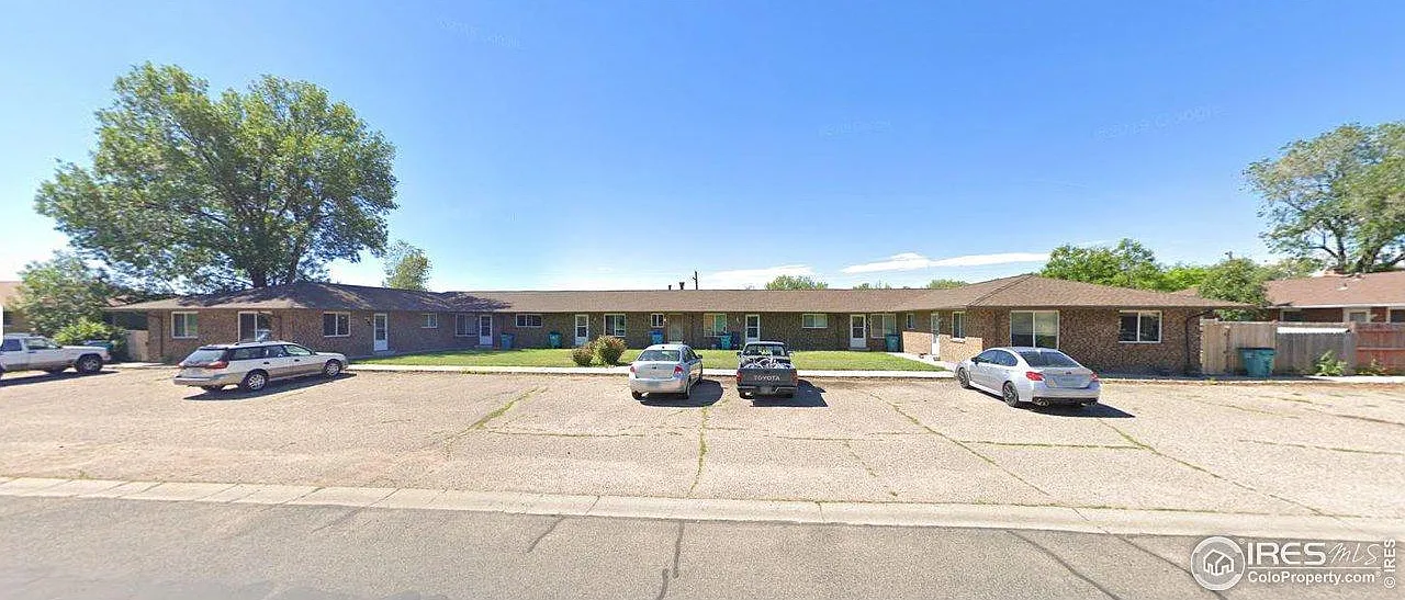 2 bed, 920 sqft, $1,650 — Photo 2