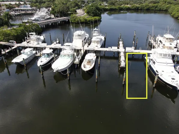 3232 Casseekey Island Road, Jupiter, FL 33477