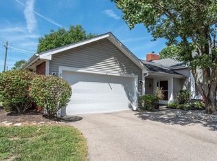 5221 Country Ridge Dr, Mason, OH 45040