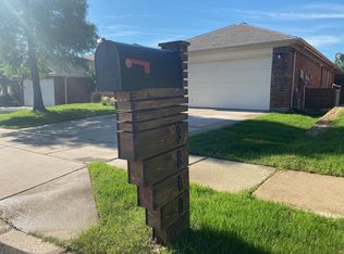 3800 Sapphire St, Fort Worth, TX 76244
