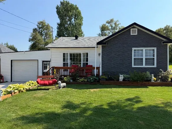 72 High Street, Deer Lake, NL A8A1N7