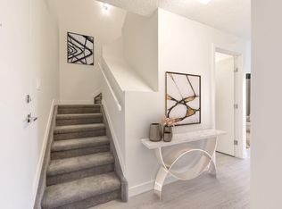 2421 104th St NW #1-BEDROOM, Edmonton, AB T6J5S6