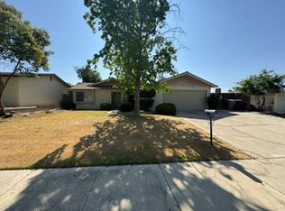 3233 Colgate Ln, Bakersfield, CA 93306