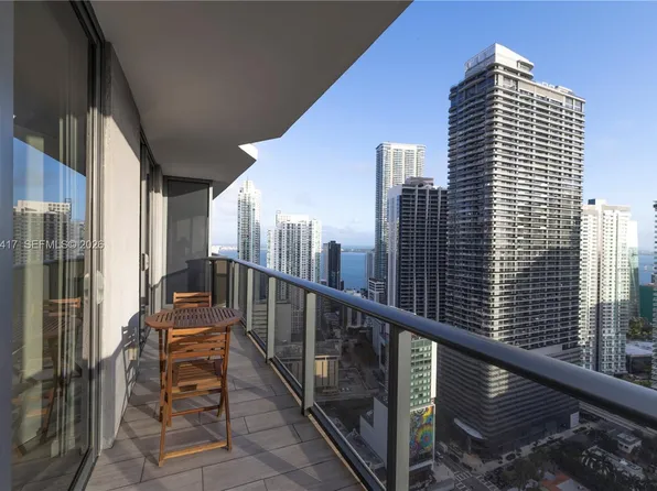 55 SW 9th St, Miami, FL