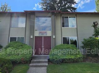 17533 151st Ave SE UNIT 8-4, Renton, WA 98058