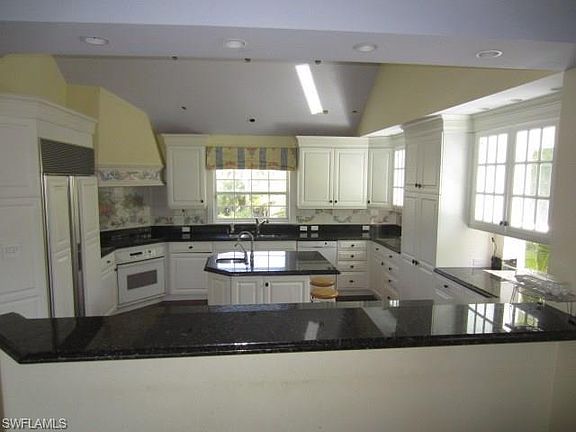 5th image of 1200 Kittiwake Cir