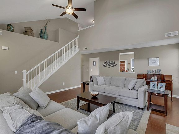 3rd image of 6159 Carlatun St