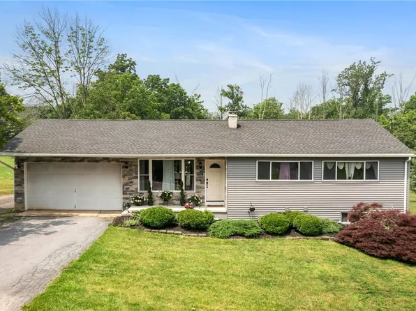 7632 S Main St, Coopersburg, PA 18036