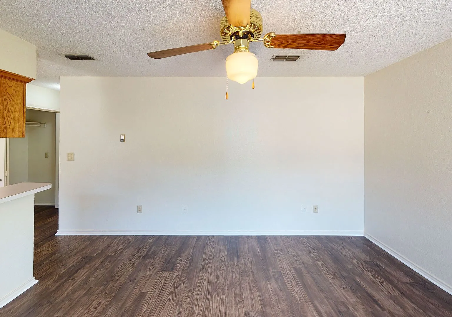 1408 Margie Duplex - B — Photo 4