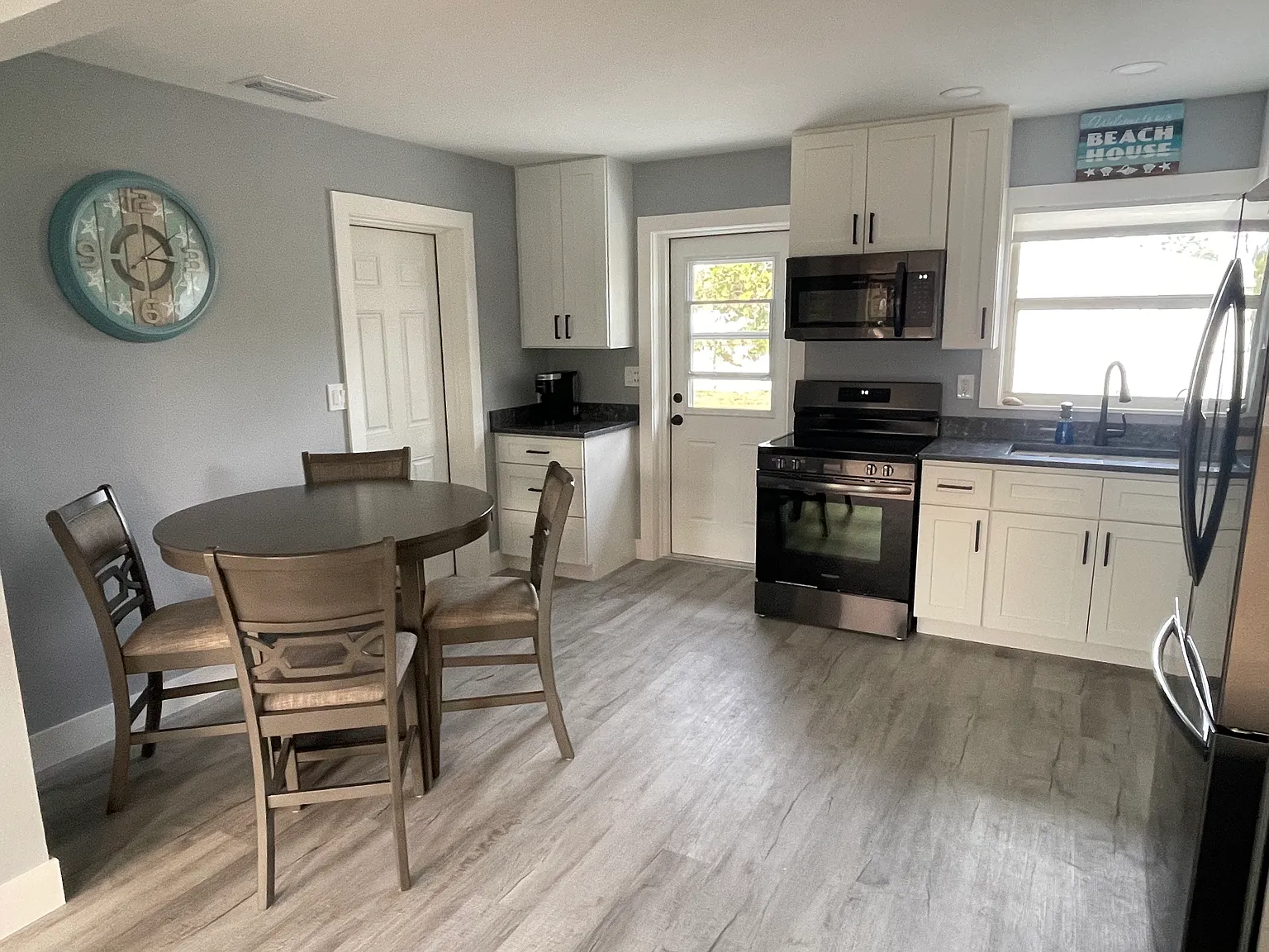 4675 Heron Rd — Photo 4