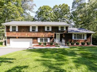 190 Old Sib Rd, Ridgefield, CT 06877