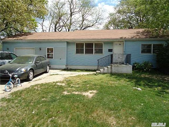 3rd image of 71 Westwood Dr