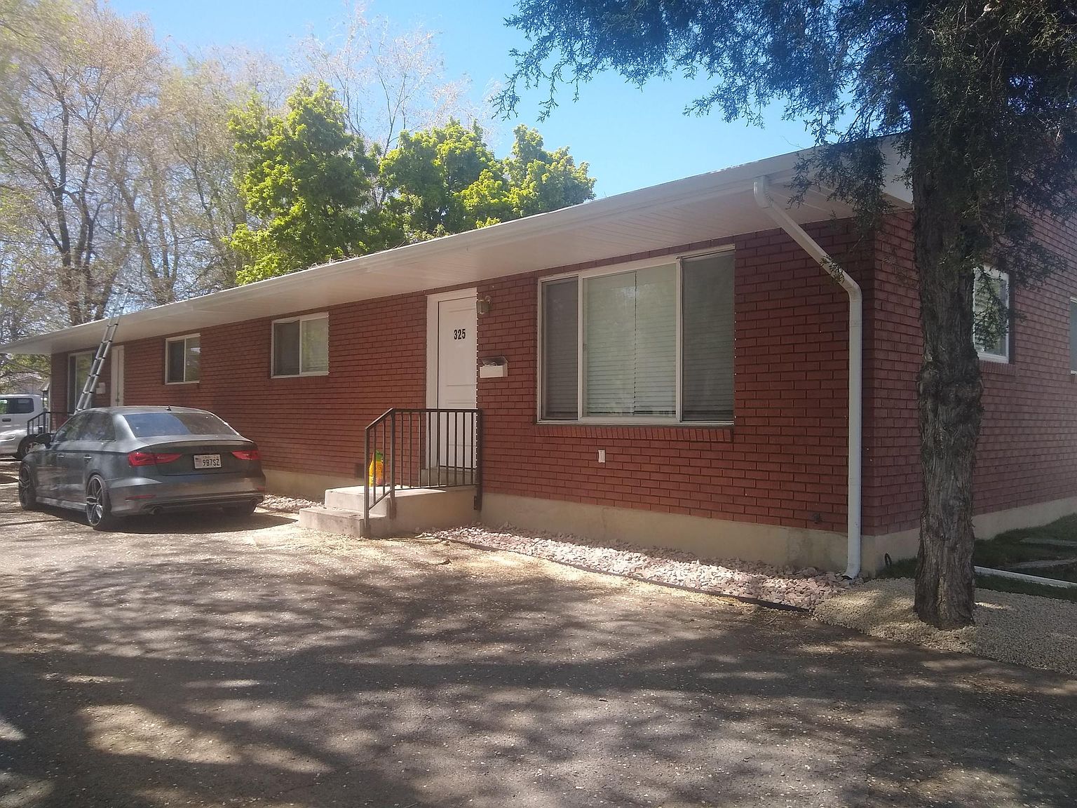 325 N 900 E, Provo, UT 84606 | Zillow