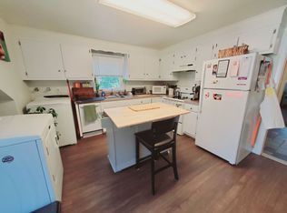 47 Whitmore Ln APT 3, Stamford, CT 06902