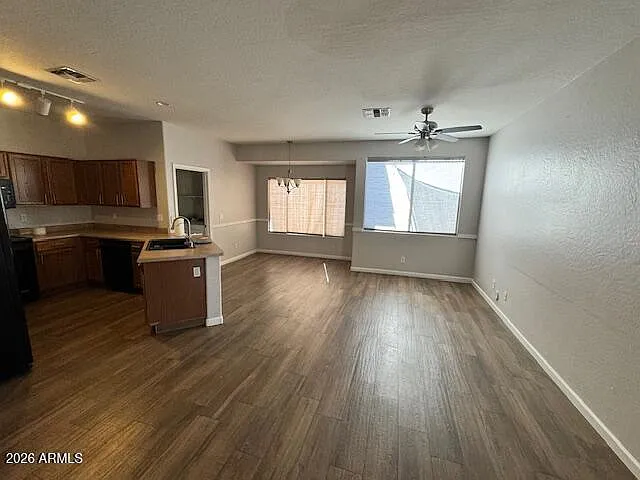 3130 N 126th Dr — Photo 11