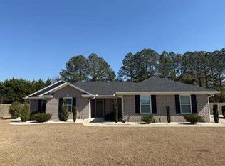 1215 Seagrove Dr, Sumter, SC 29154