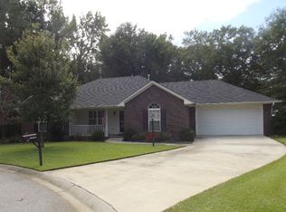 1348 Glastonbury Rd, Sumter, SC 29154
