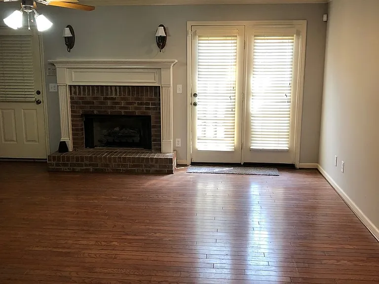 368 Cobblestone Way — Photo 9