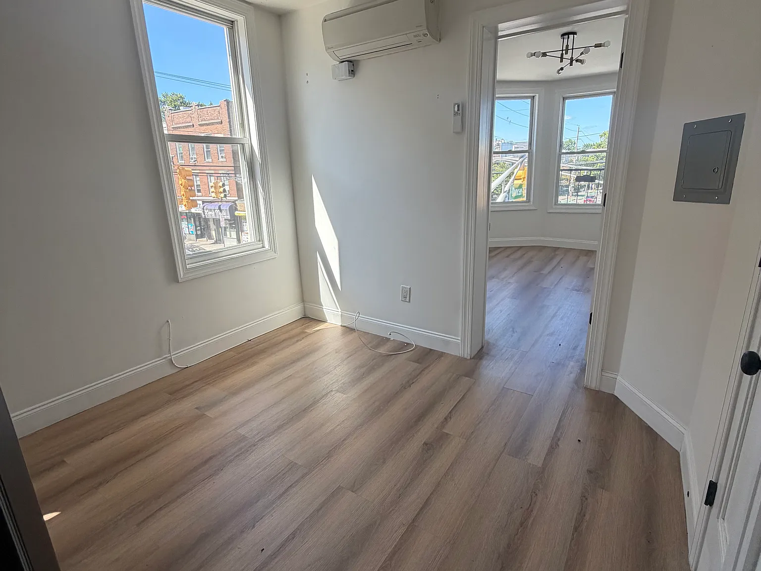 770 W Side Ave — Photo 3