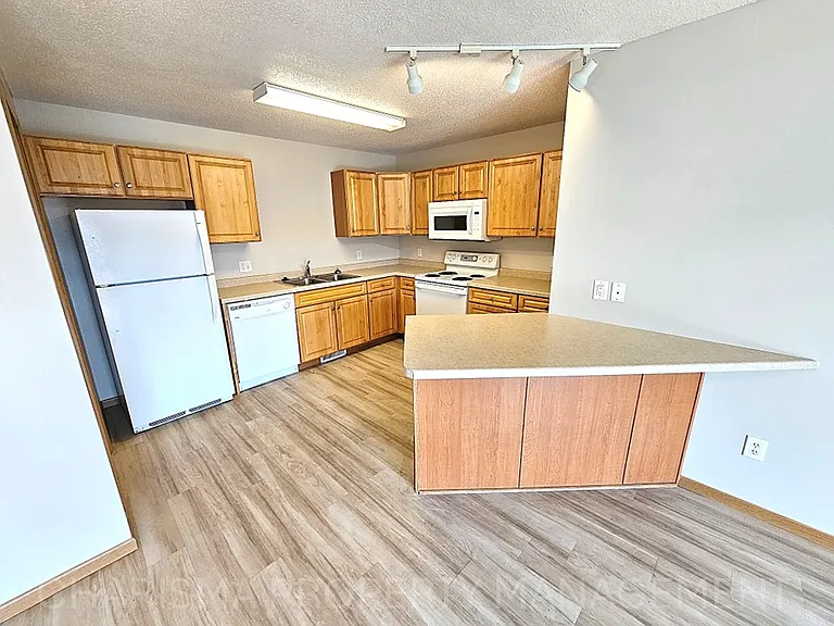 Park Place Condos — Photo 22