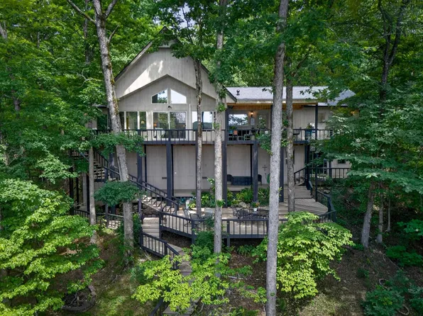 4 Ligadura Ln, Hot Springs Village, AR 71909