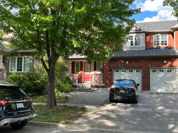 11 Bern St E, Markham, ON L6E 1G7