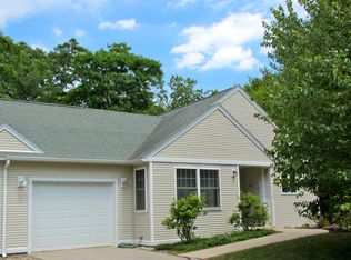 12 Roysann Way, Durham, NH 03824