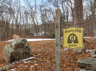 8 Honey Hill Ln, Lyme, CT 06371