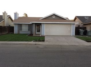 4550 W Howard Ave, Visalia, CA 93277