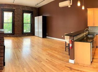 46 Market St APT 3, Portland, ME 04101