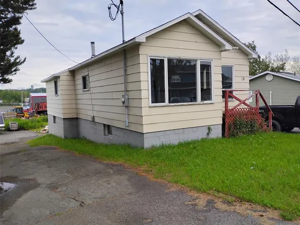 25 Main Street, Grand Falls-Windsor, NL A2B1G1