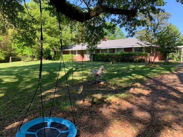 390 Stilley Rd, Pineville, LA 71360